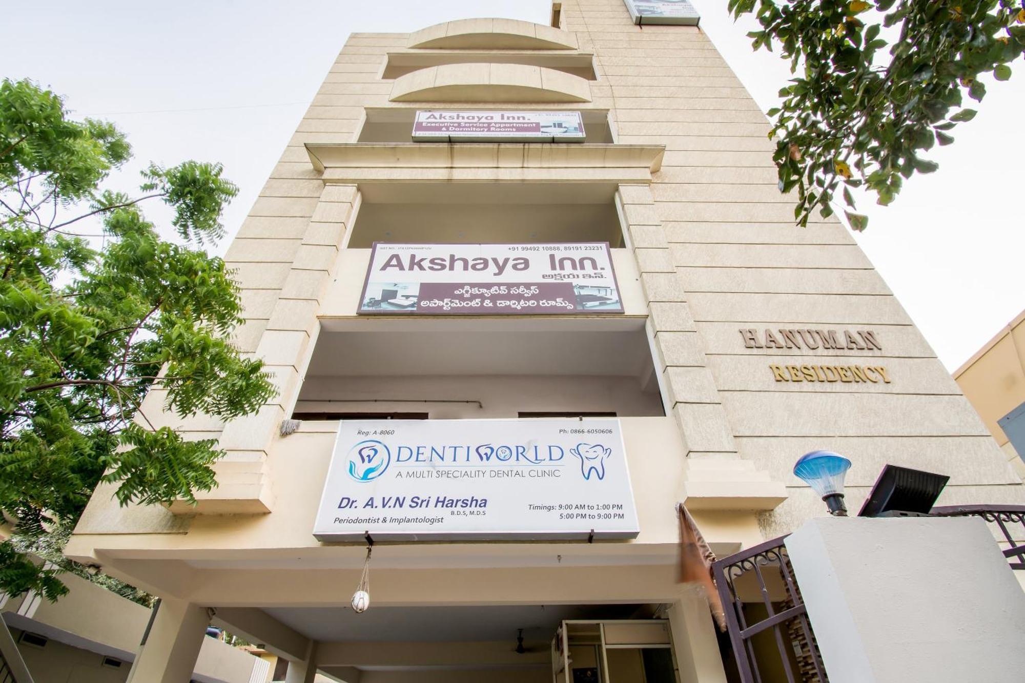 Oyo Akshaya Inn Vijayawada Ngoại thất bức ảnh